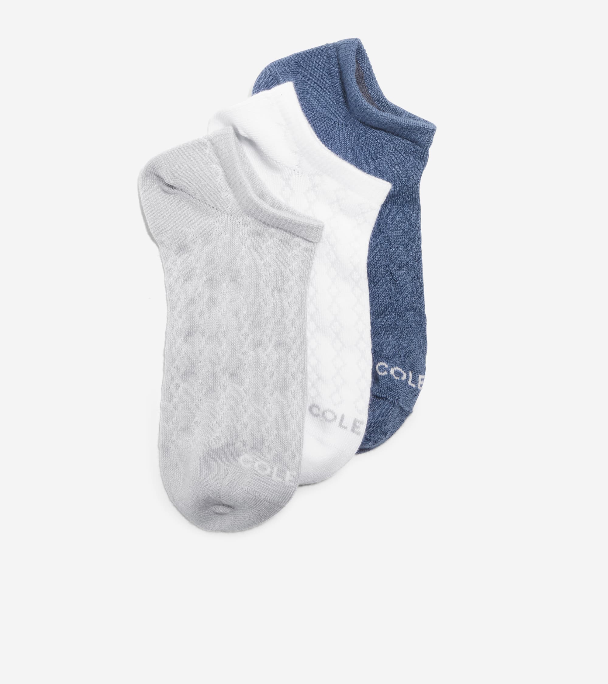Women's 3-Pair Diamond Textured Super Soft Low Cut Socks