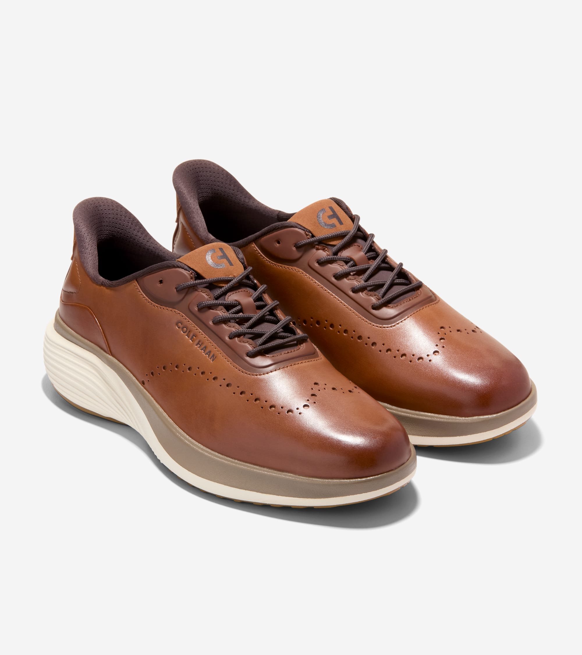 Men's ØriginalGrand Neoarc Quick-On Wingtip Oxfords - Image 5