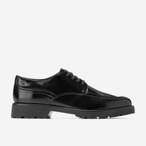 Women's Treena Lug Oxfords