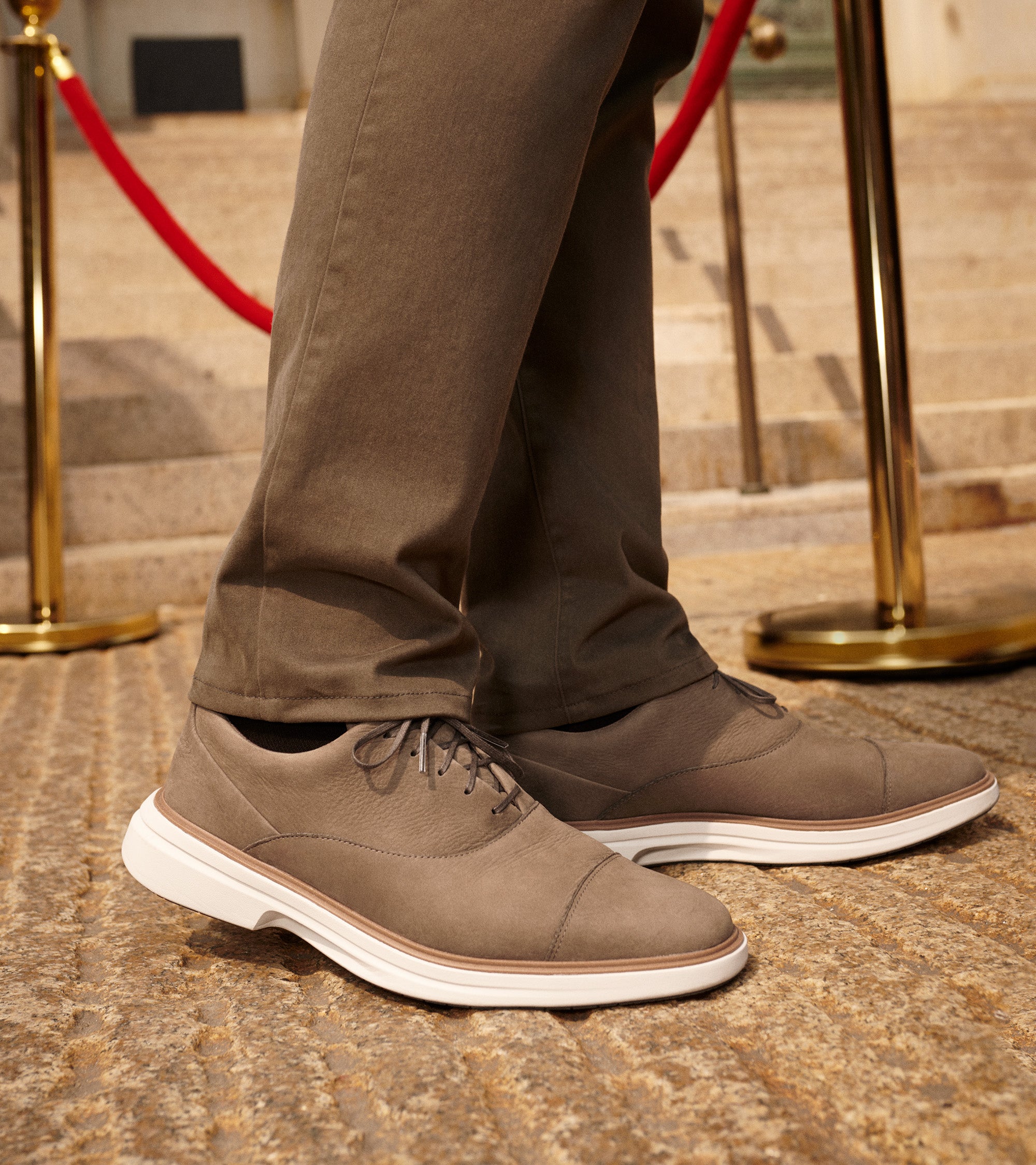 Men's ØriginalGrand CitySpectre Cap Toe Oxfords - Image 2